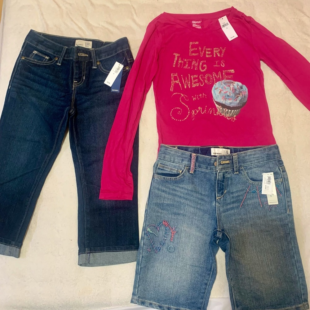 Girl’s clothes